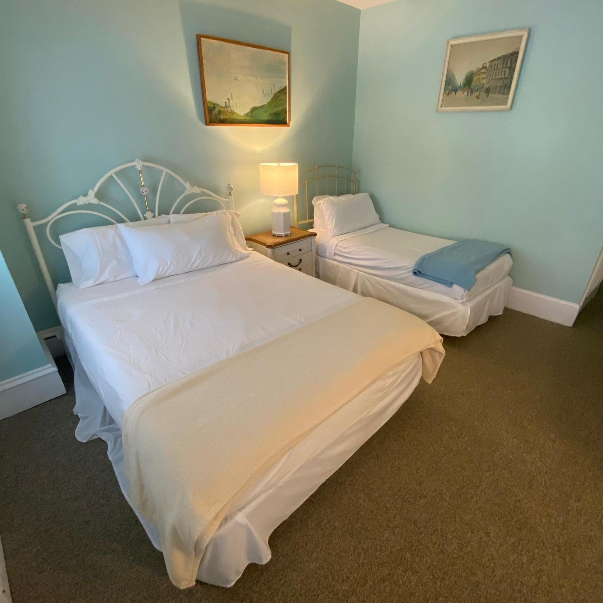 The Ocean House Hotel Spring Lake Room photo