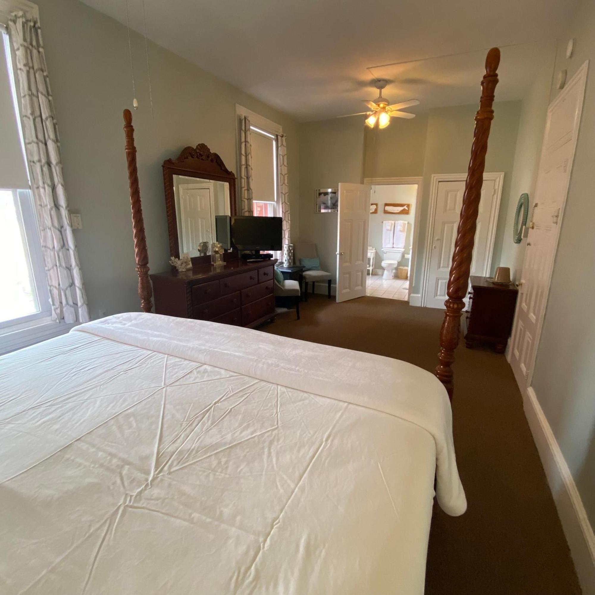 The Ocean House Hotel Spring Lake Room photo